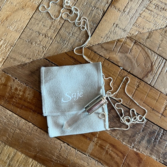 Saje Natural Wellness Jewelry Saje Presence Aromatherapy Necklace